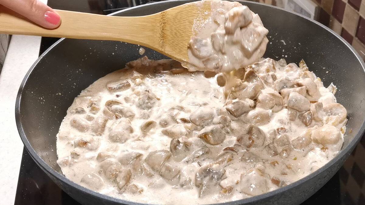 Итальянская паста с грибами в сливочном соусе