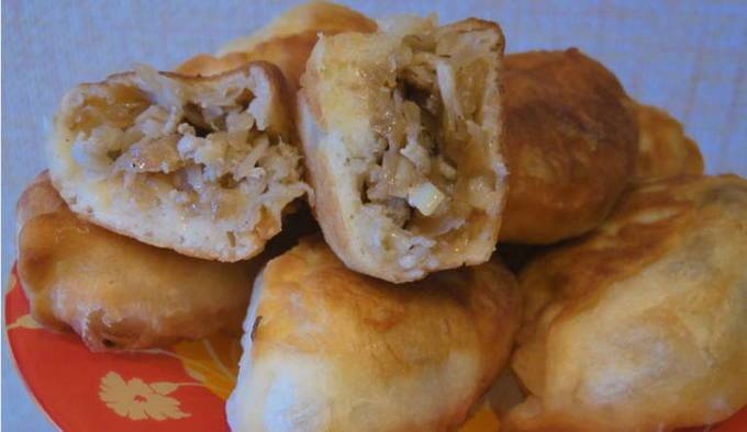Жареные и печеные пирожки с мясом