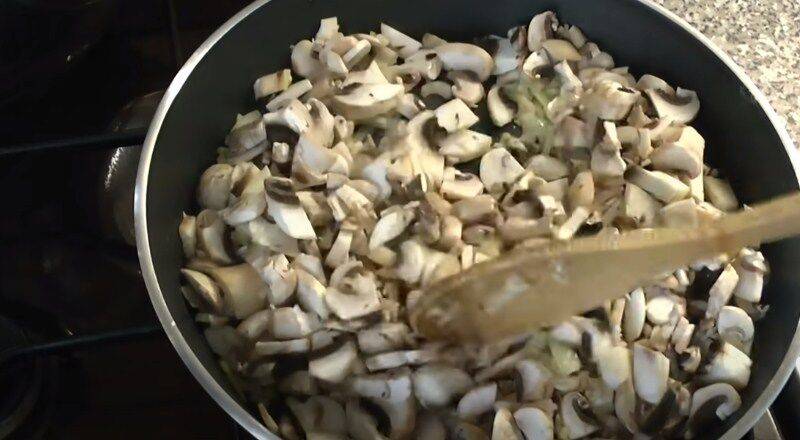 Черная зубная паста