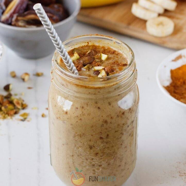 Мороженое из банана в домашних условиях, молока, сливок, какао, клубники, кефира