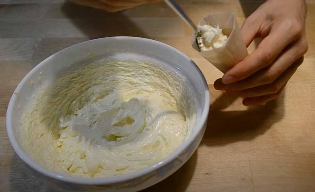Запеканка из сырного фондю с хлебом, пюре и фаршем: очень вкусный и сытный рецепт