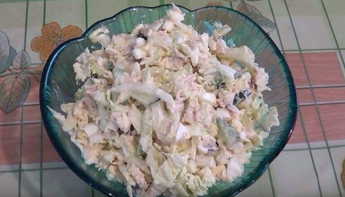 20 простых и вкусных салатов, которые подойдут на все случаи жизни