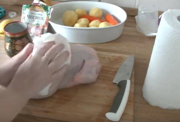Курица с картошкой в духовке