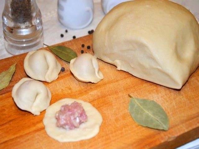Пельменное тесто