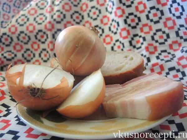 Сало вареное в луковой шелухе