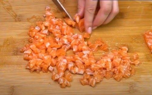 Форель на сковороде