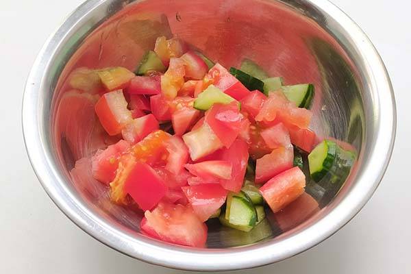 Салат из крабовых палочек с кукурузой классический рецепт с фото пошагово