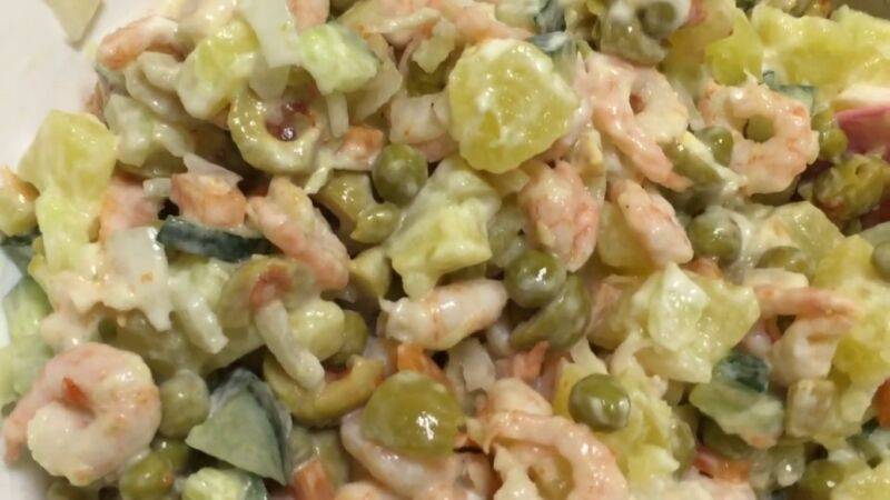 Салат ночь с курицей