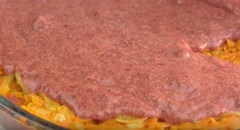 Говяжья печень с картошкой и сыром в духовке
