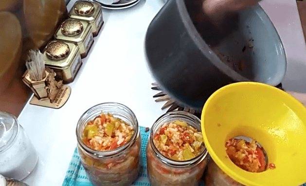 Салат из риса и яиц