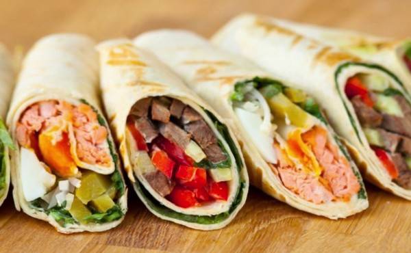 Готовим вкусный завтрак из лаваша