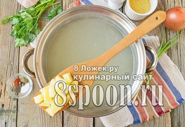Весеннее меню: рецепты салатов и супов