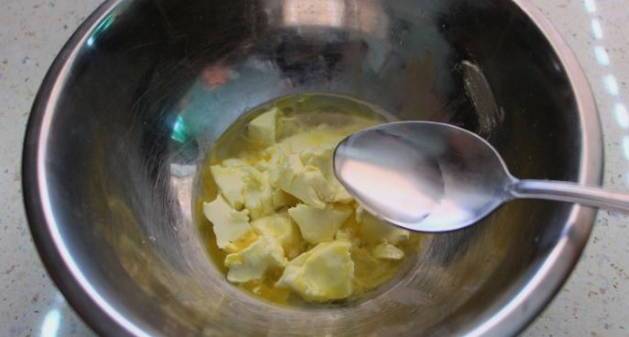 Киш с курицей, грибами и брокколи