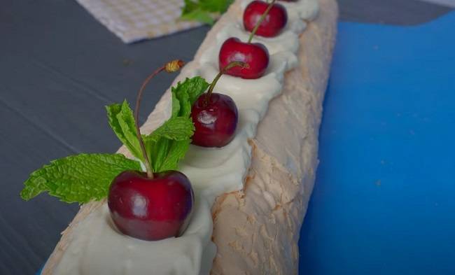 Такие разные и вкусные пироги с замороженной малиной