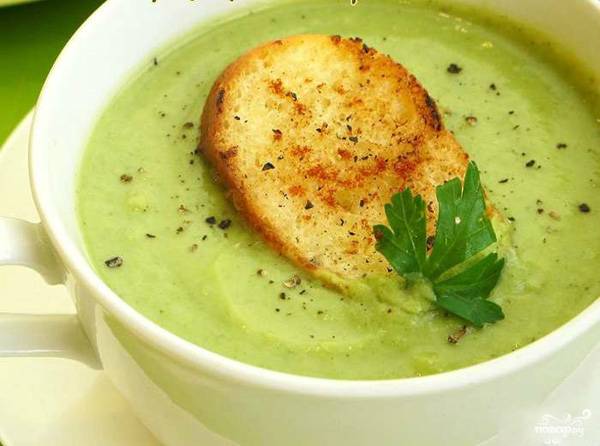 Десять диетических рецептов супа из брокколи: полезно и вкусно