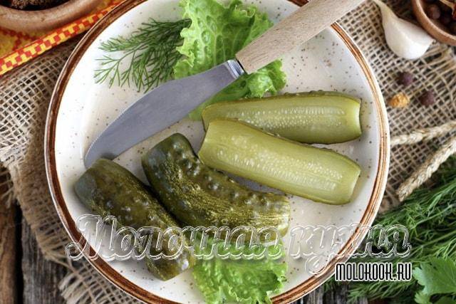 Хрустящие малосольные огурцы быстрого приготовления