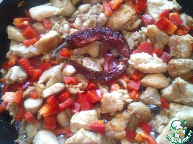 Как приготовить курицу с арахисом