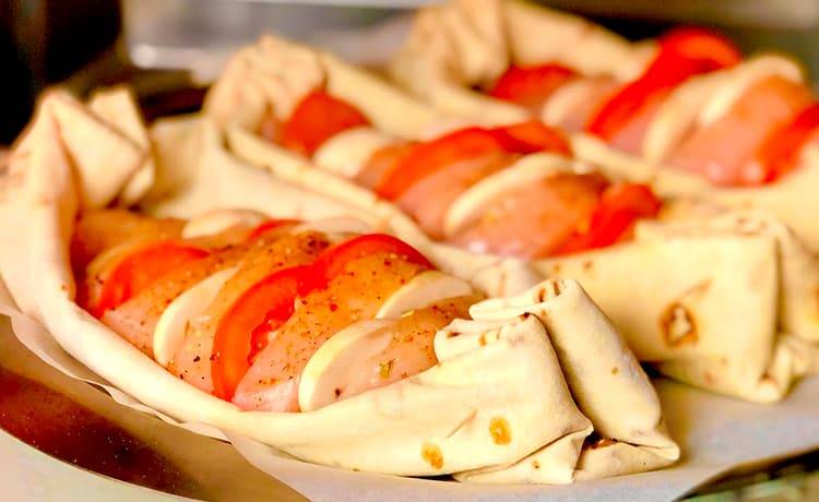 Как сделать лаваш с начинкой в духовке по пошаговому рецепту с фото
