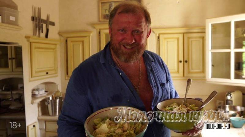 Салат цезарь с курицей в домашних условиях