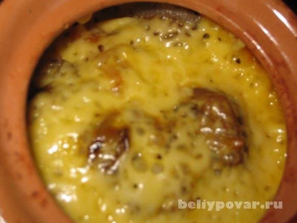 Жульен в картошке с грибами и сыром