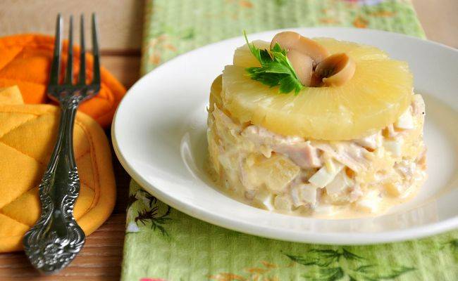 20 простых и очень вкусных салатов с шампиньонами