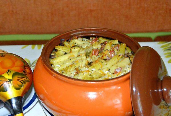Запеканка из сухих макарон: лучшие рецепты с овощами и сыром, с мясом, творожная