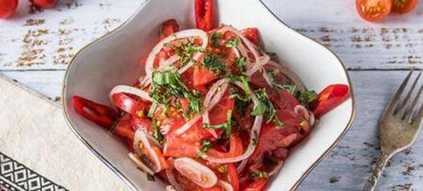 Закуска с помидорами на праздничный стол