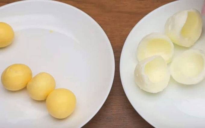 Салат из риса и яиц