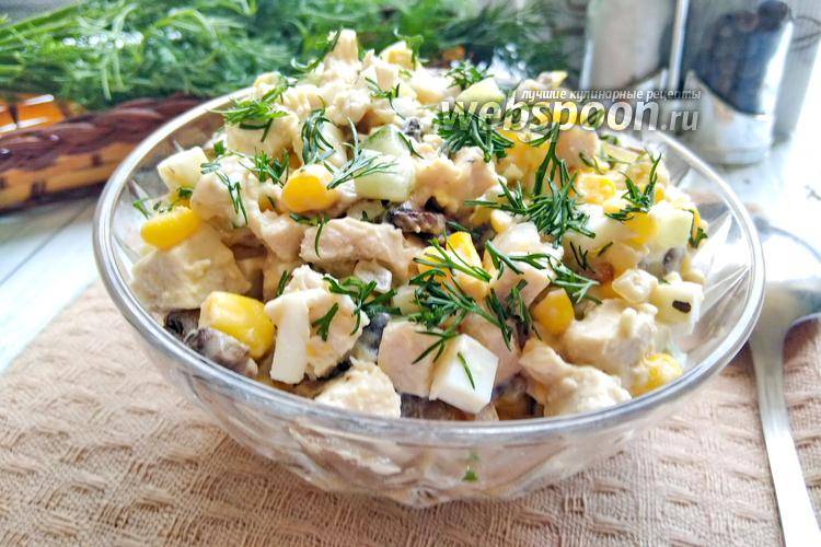 Популярные салаты с сухариками — 15 очень вкусных, простых и недорогих рецептов
