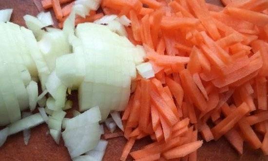 Куриный суп с клецками