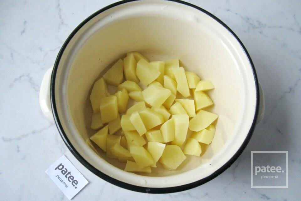 Чешский чесночный суп с гренками