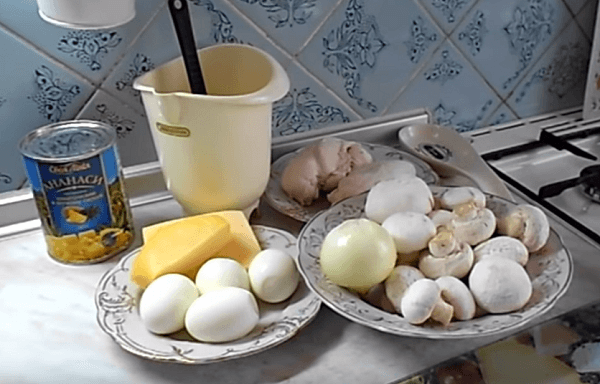 Салат из шампиньонов: рецепты с фото
