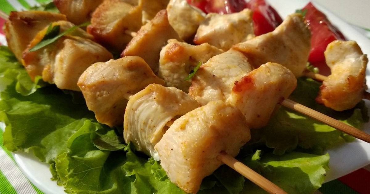 Вкусный шашлык из филе курицы. Шашлык из курицы. шашлык в кляре. куриный шашлык по гречески. шашлык из куриного филе.