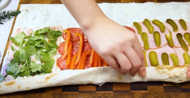 Простые и вкусные закуски на праздничный стол. 11 пошаговых рецептов приготовления