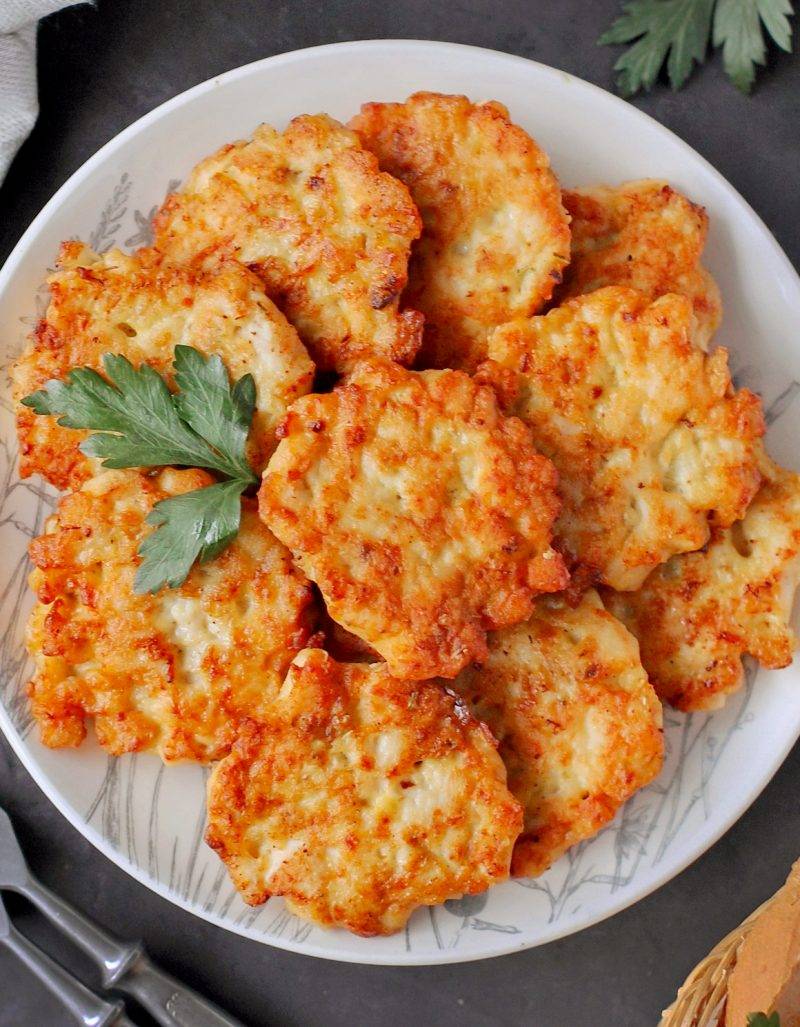 Куриные котлеты. 10 самых сочных и нежных рецептов из куриного фарша