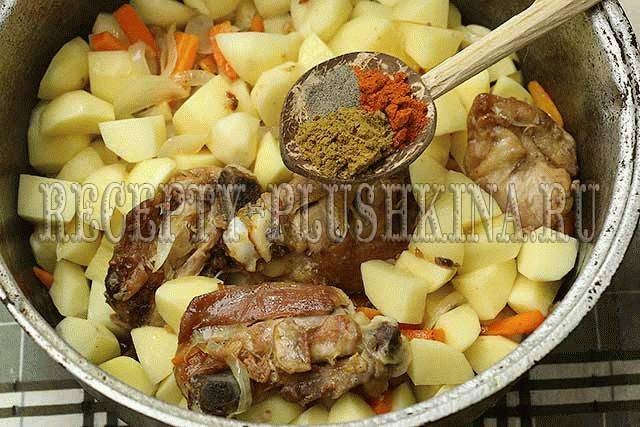 Овощное рагу с курицей
