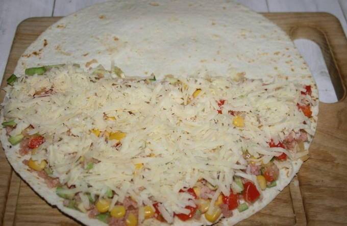 Готовим вкуснейшую мексиканскую кесадилью с курицей