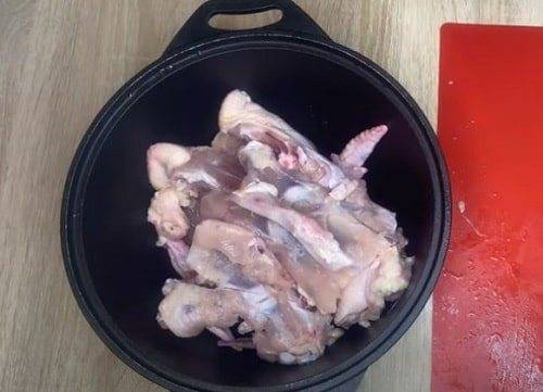 Курица в банке и в духовке. 3 рецепта в собственном соку