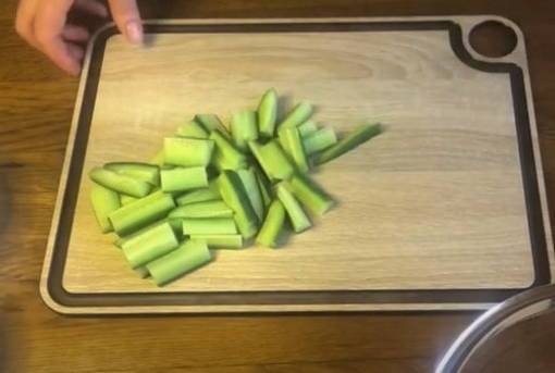 Лучшие салаты с языком: топ 25 самых вкусных и простых салатов со свиным и говяжьим языком с пошаговыми фото и видео рецептами