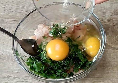 Котлеты куриные с грибами