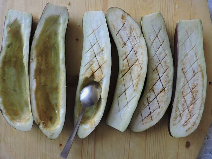 Помидоры, фаршированные сыром и чесноком: 12 простых рецептов