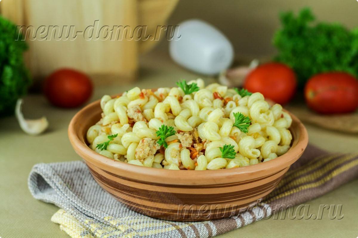 Готовим макароны по-флотски с фаршем на сковороде