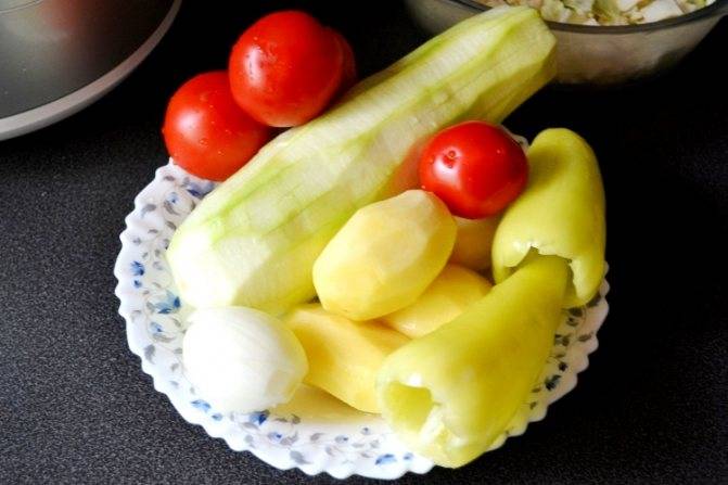 Рагу из свинины в мультиварке