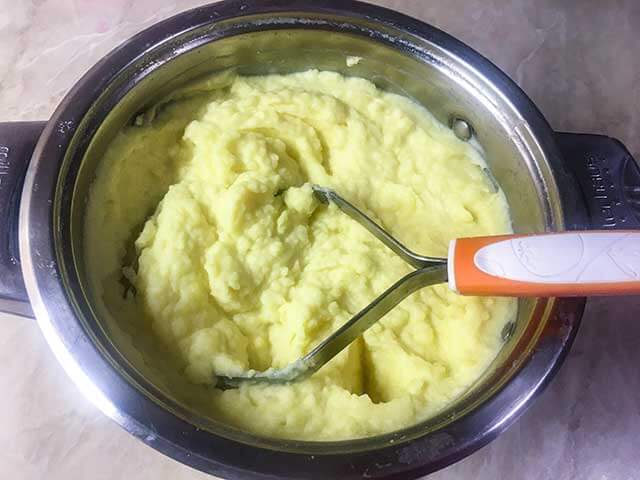 Картофельная запеканка с грибами в духовке