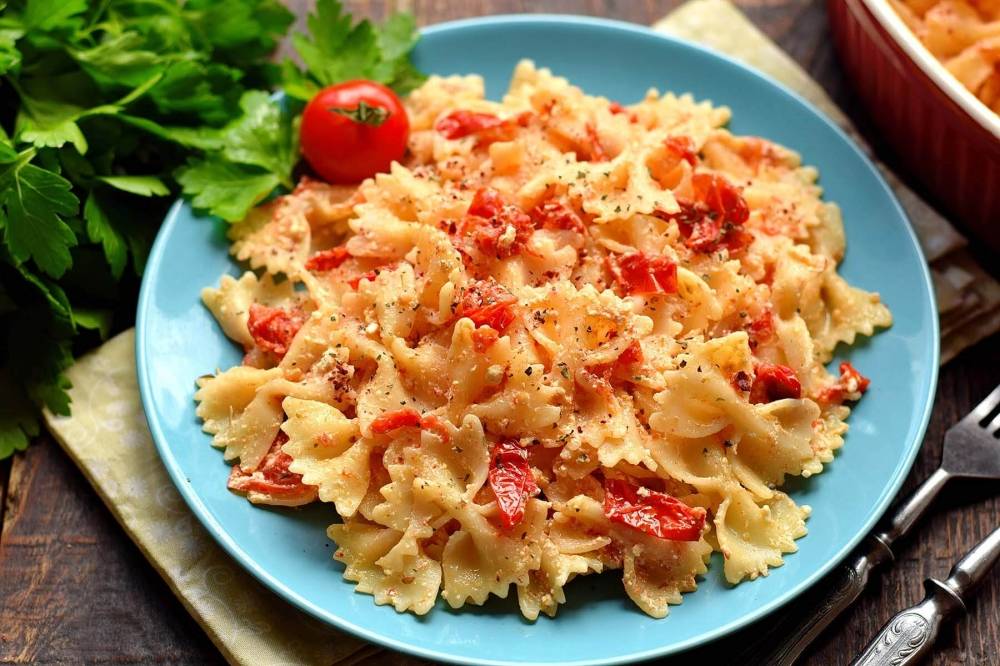 Макароны с сыром фета и овощами — пошаговый рецепт с фото