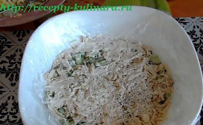 Вкусные салаты с яйцом и зелёным луком: подборка летних рецептов