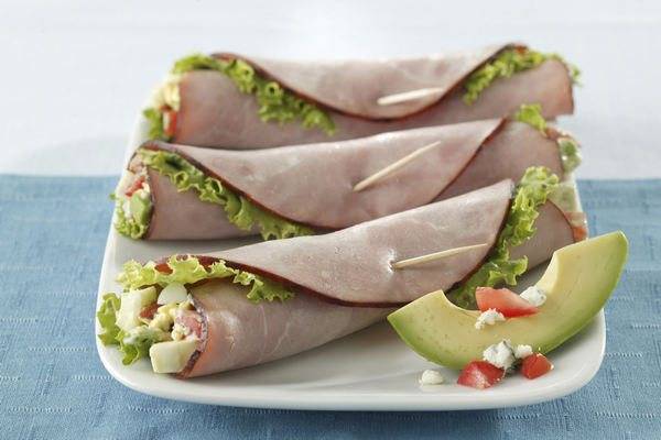 Рулетики из ветчины с сыром и чесноком рецепт с фото пошагово как сделать