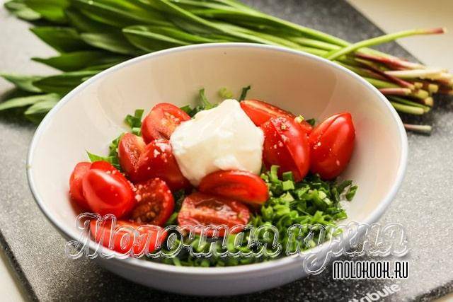 Салат «изумрудный браслет» с курицей и киви: рецепты, советы по приготовлению и оформлению