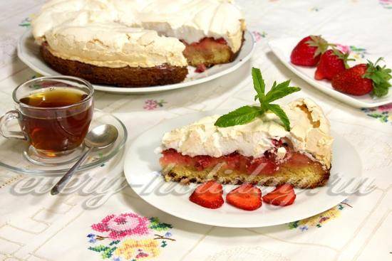 Песочный пирог с яблоками: насыпной, тертый, открытый, с безе, кремом
