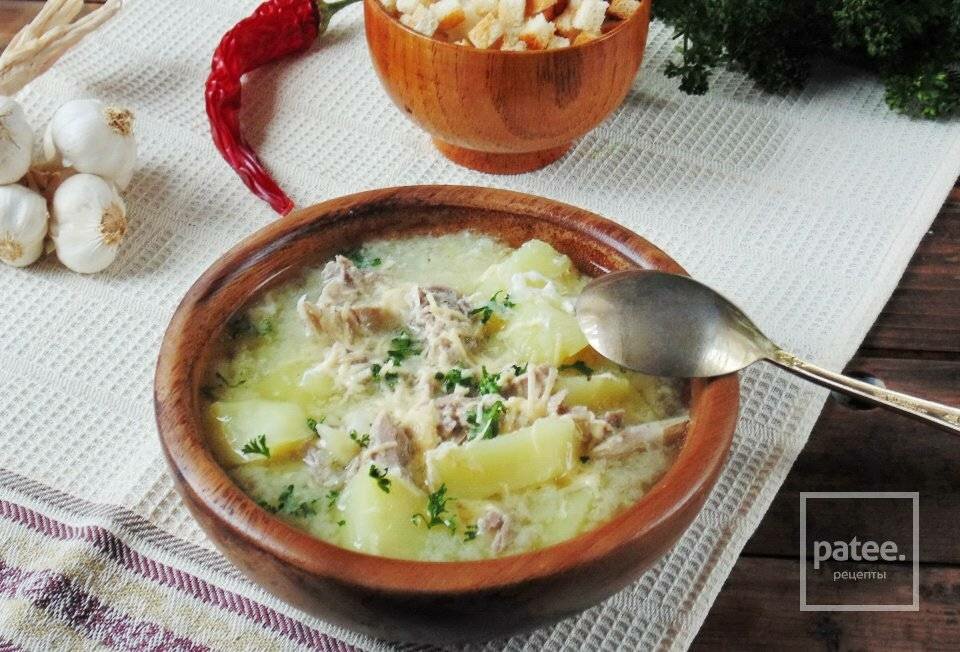 Чешский чесночный суп с гренками